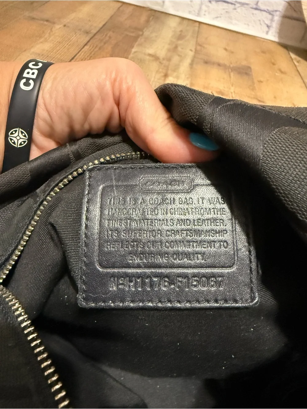 COACH F15067 Signature Duffle Logo Crossbody Bag Top Zip Black